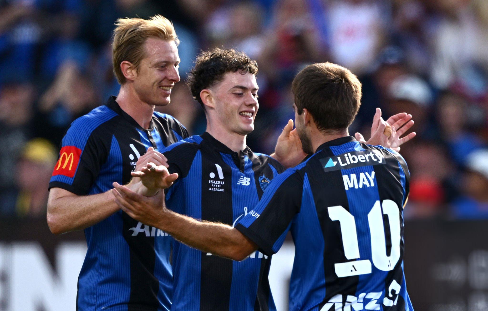 Nhận định Brisbane Roar vs Auckland: Khó cho chủ nhà
